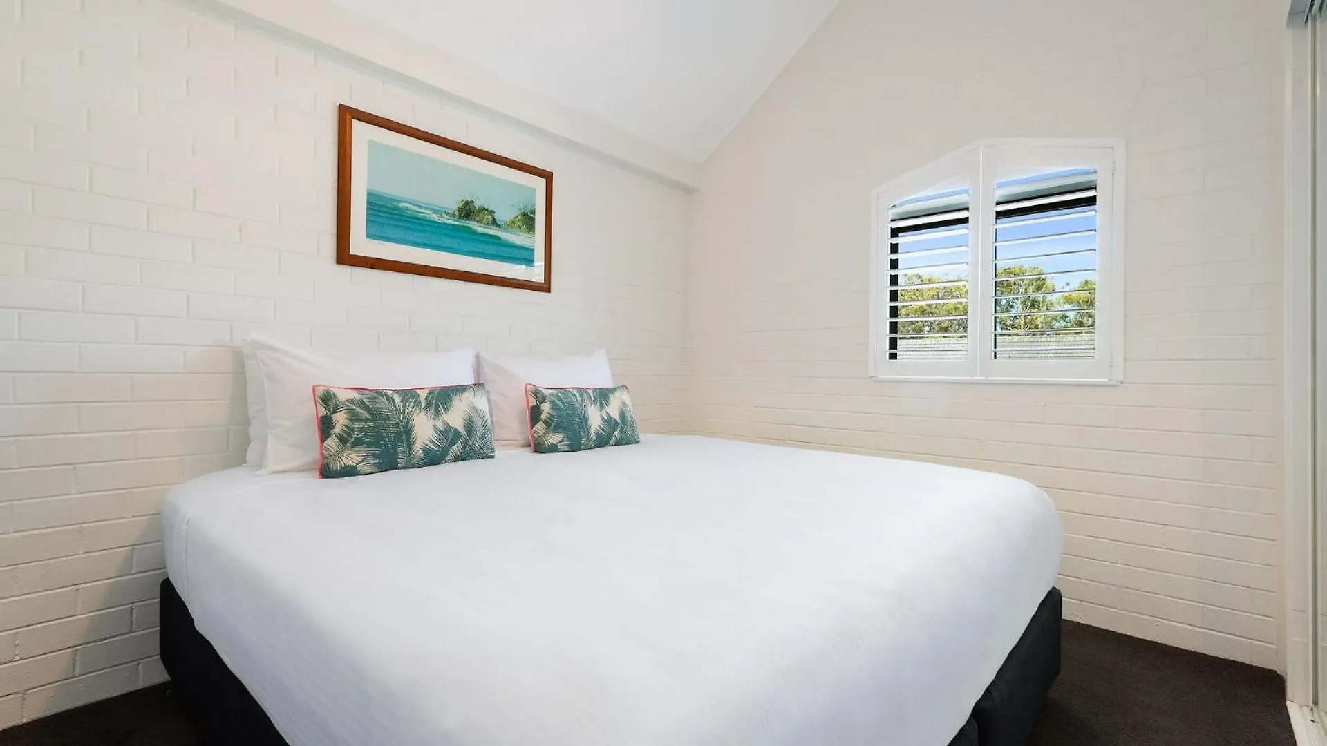 Byron Bay Beachfront Holiday Apartments Loft 8 Avustralya